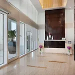 5 Min Dubai Mall & Fountain - Partly Burj Khalifa View - Swimingpool - Business Bay